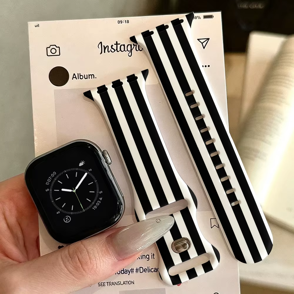 Bracelet tendance à rayures noires et blanches pour Apple Watch, 42mm, 41mm, 40mm, 44mm, 45-38mm, iw