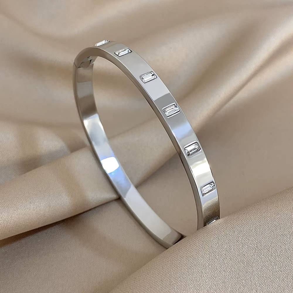 Bracelets de luxe en Zircon carré incrusté pour femmes, tendance, étanche, couleur or argent, acier 
