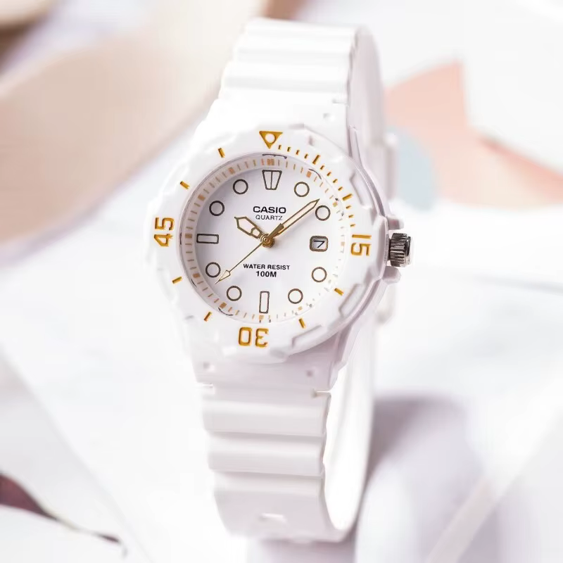 Montre à quartz analogique pour femme Casio LRW-200H-7E2, bracelet en résine blanche, accents or ros