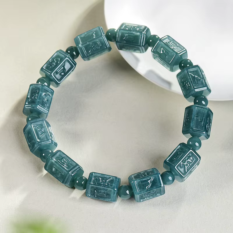 Bracelet en jadéite naturelle du Myanmar de qualité supérieure avec mantra à six syllabes, perles de
