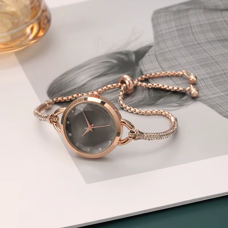 Montre à quartz avec bracelet en acier pour femme, petit cadran, bracelet fin, mode, V20
