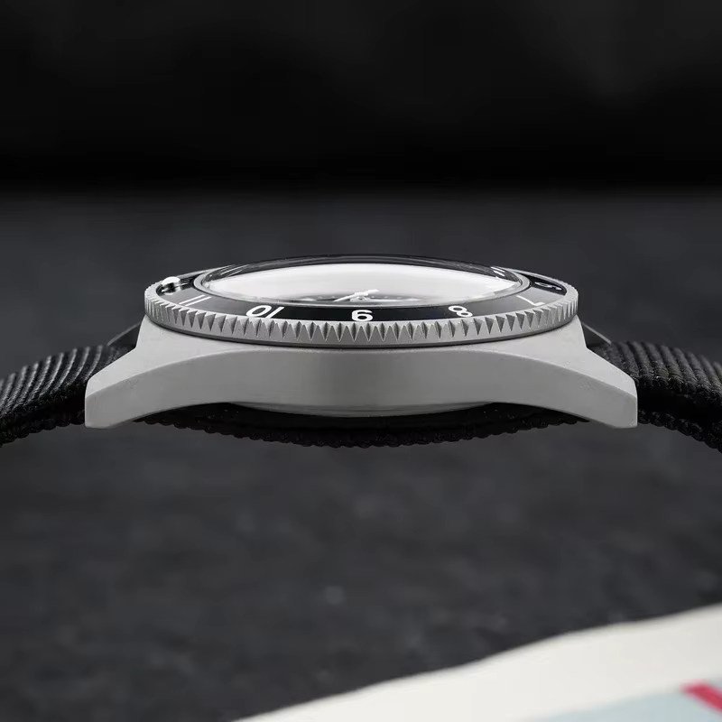 Watchdives WD1972 montre à Quartz VH31 balayage secondes mouvement saphir cristal BGW9 lumineux 20Ba