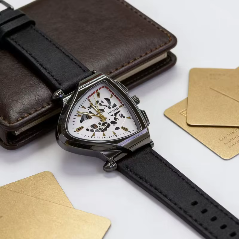 Nouvelle Montre Homme de Luxe Tendance, en Cuir Creux Triangulaire, Style Mécanique, Montre à Quartz