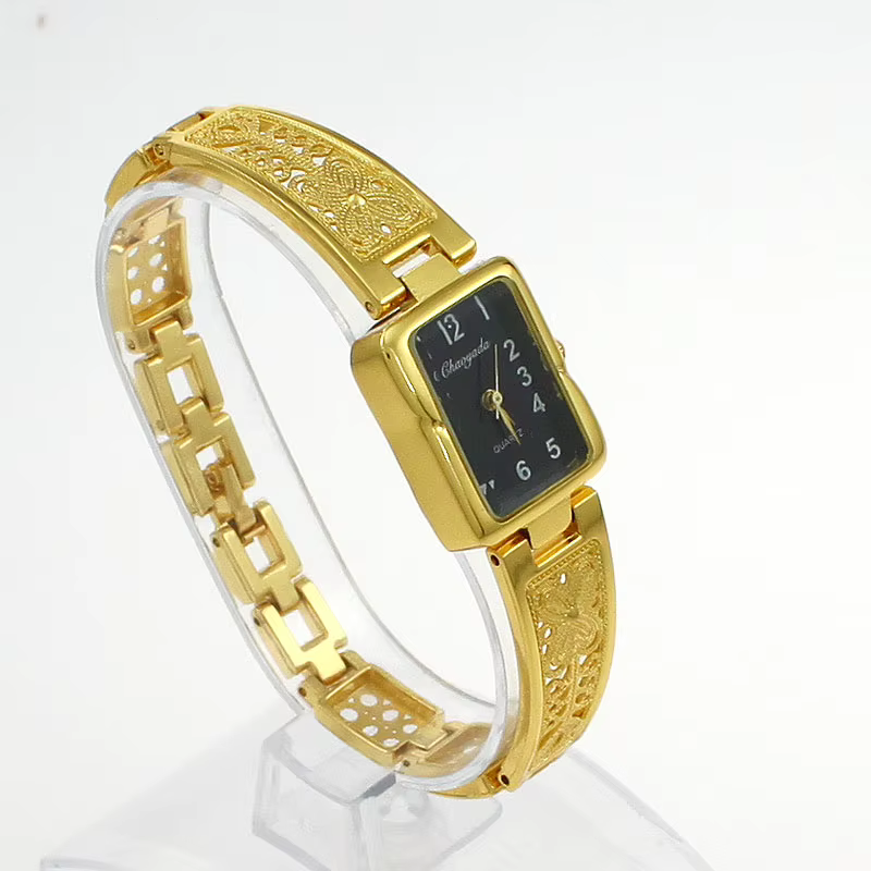 Montres-bracelets pour femmes en acier inoxydable doré, montre tendance pour femme, montre décontrac