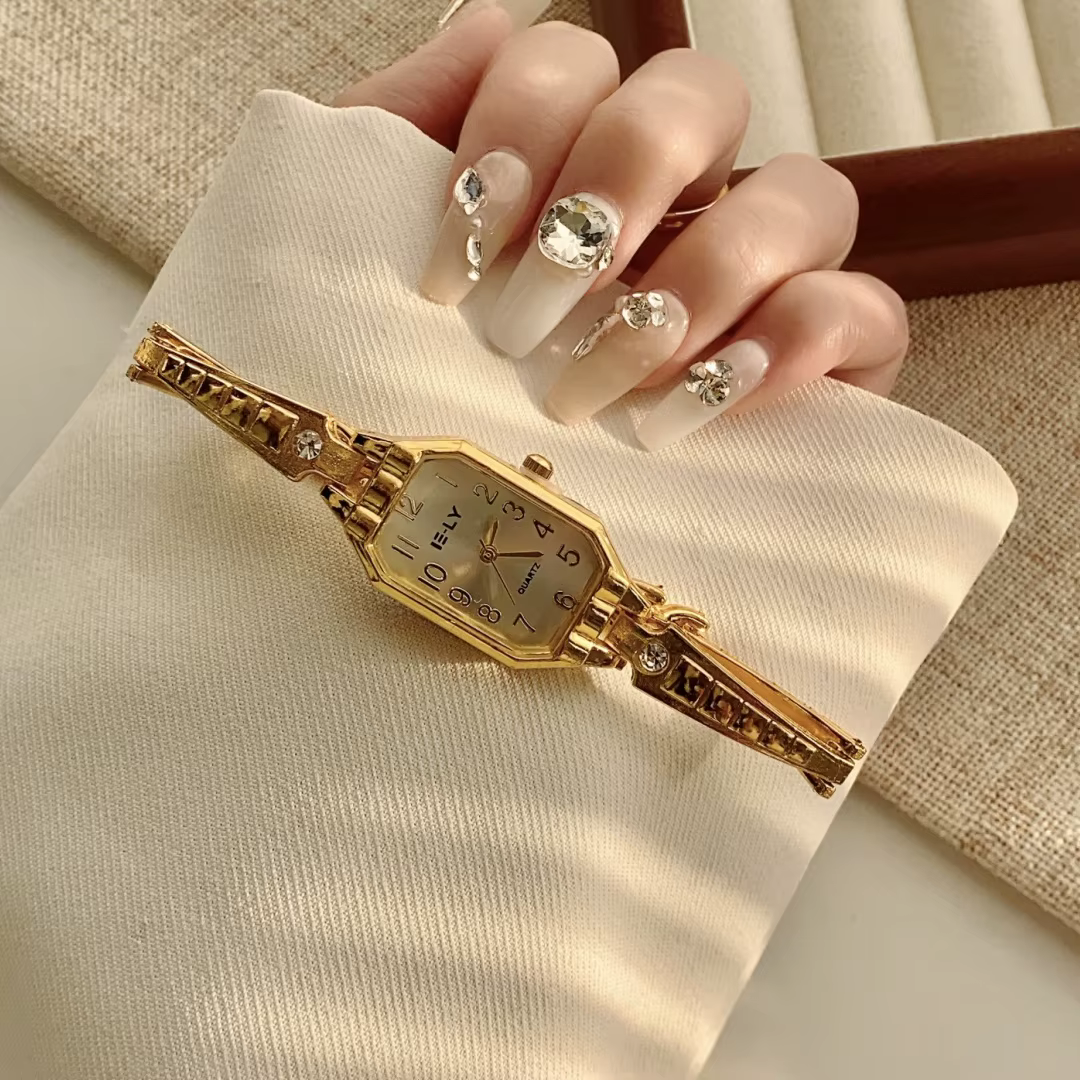 Femmes montres Top marque de luxe montres dames mode or Bracelet montre femme élégante horloge femme