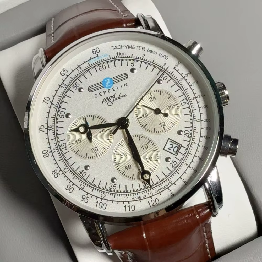 Montre Classique Homme Business et Loisirs, Chronographe Multifonctionnel à Trois Cadrans avec Secon