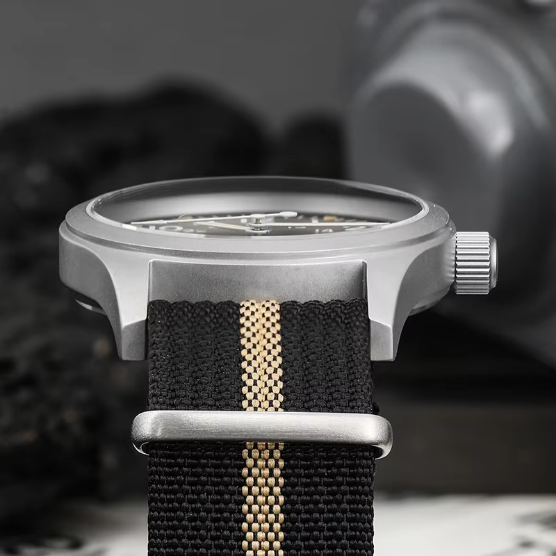 Militado ML05 38mm montre militaire mis5 2035 mouvement bombé saphir cristal C3 vert lumineux 10Bar 