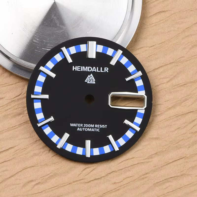 Boîtier de montre en titane MM300, boîtier de plongée en saphir super lumineux adapté au boîtier de 