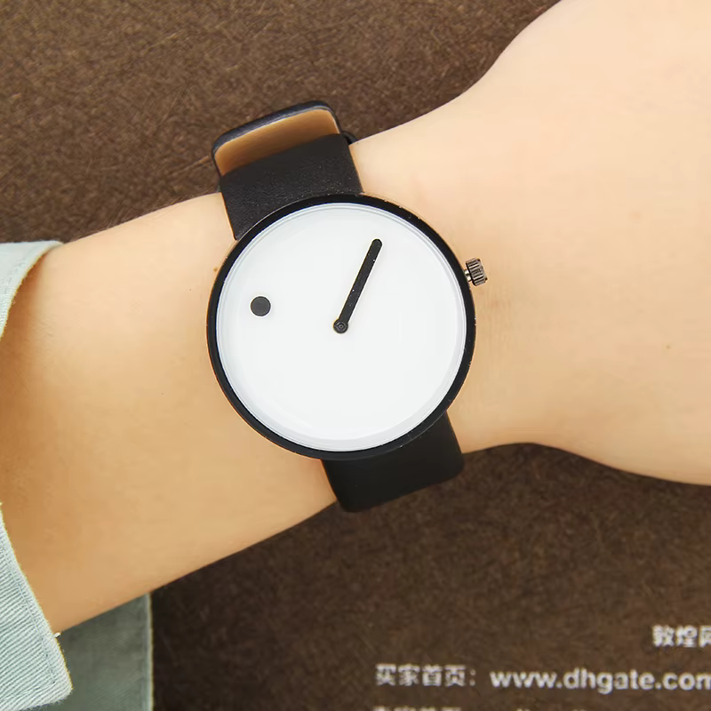 Montres-bracelets en cuir de style minimaliste pour hommes