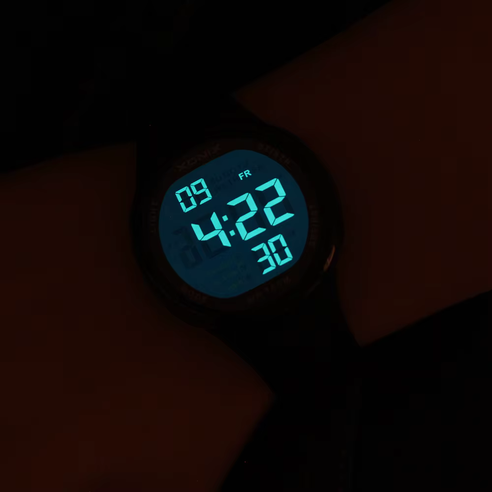 Chaud!!! XONIX mode hommes montres de sport étanche 100m en plein air amusant numérique natation plongée Montre-bracelet Reloj Hombre Montre Homme