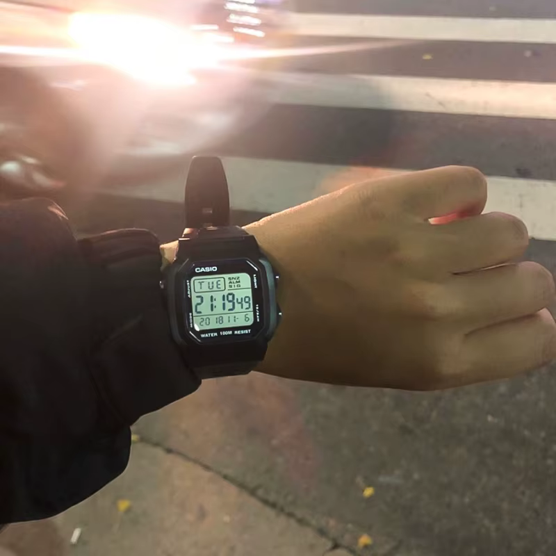 Casio – montre de sport à quartz pour hommes