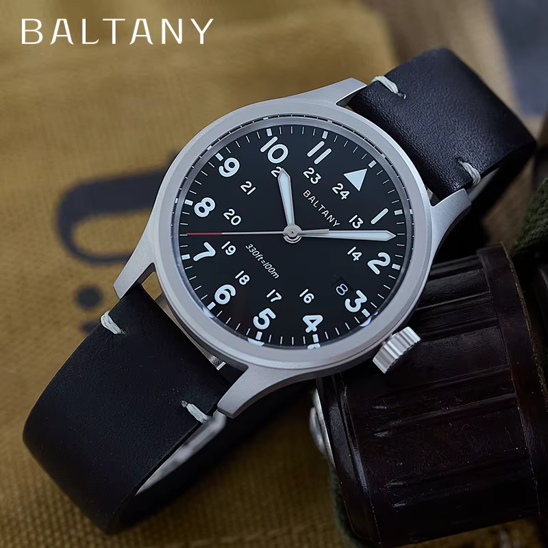 Montre de terrain à quartz Baltany S2082 pour homme