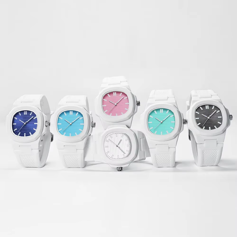 Montre de sport unisexe Nautilus avec bracelet en silicone