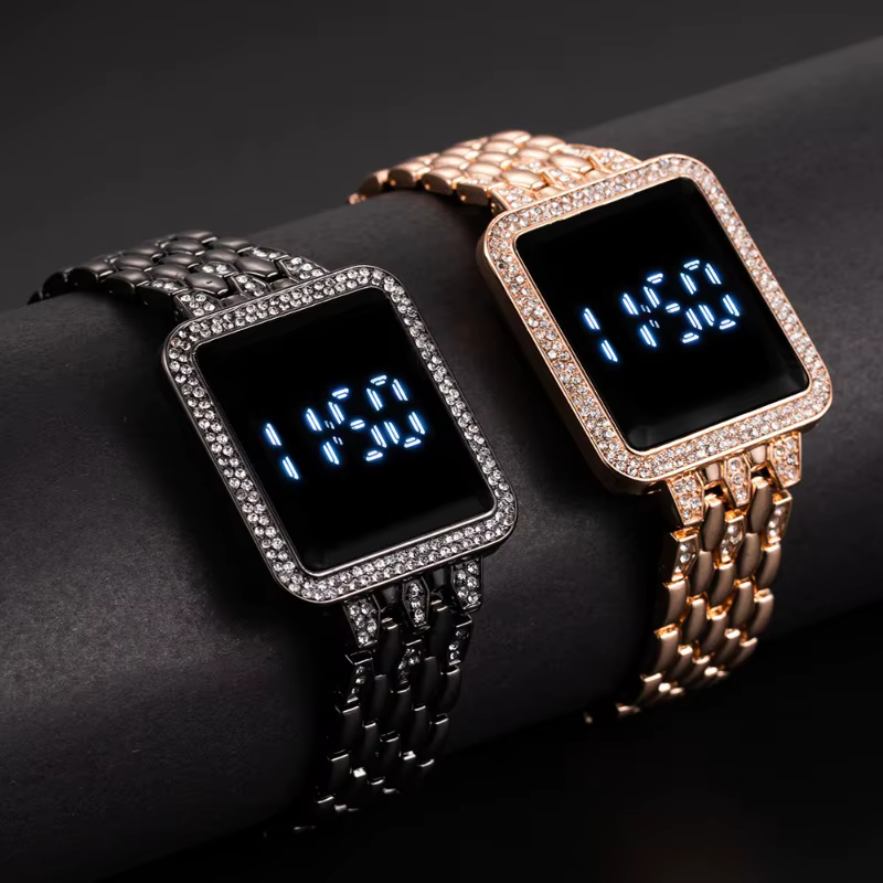 Montres numériques de luxe en diamant pour femmes