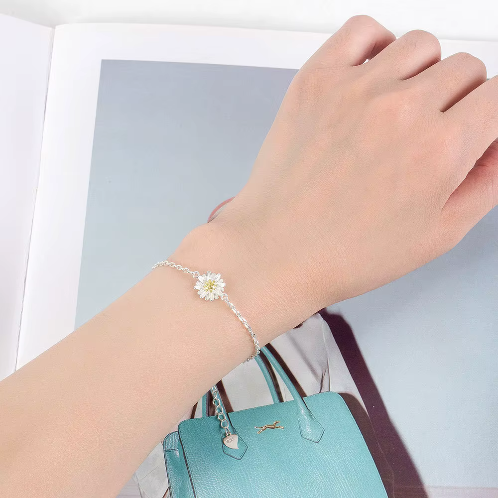 Bracelet en argent sterling 925 avec fleur de marguerite pour femme, chaîne réglable, bijou minimaliste tendance, cadeau pour tous les jours