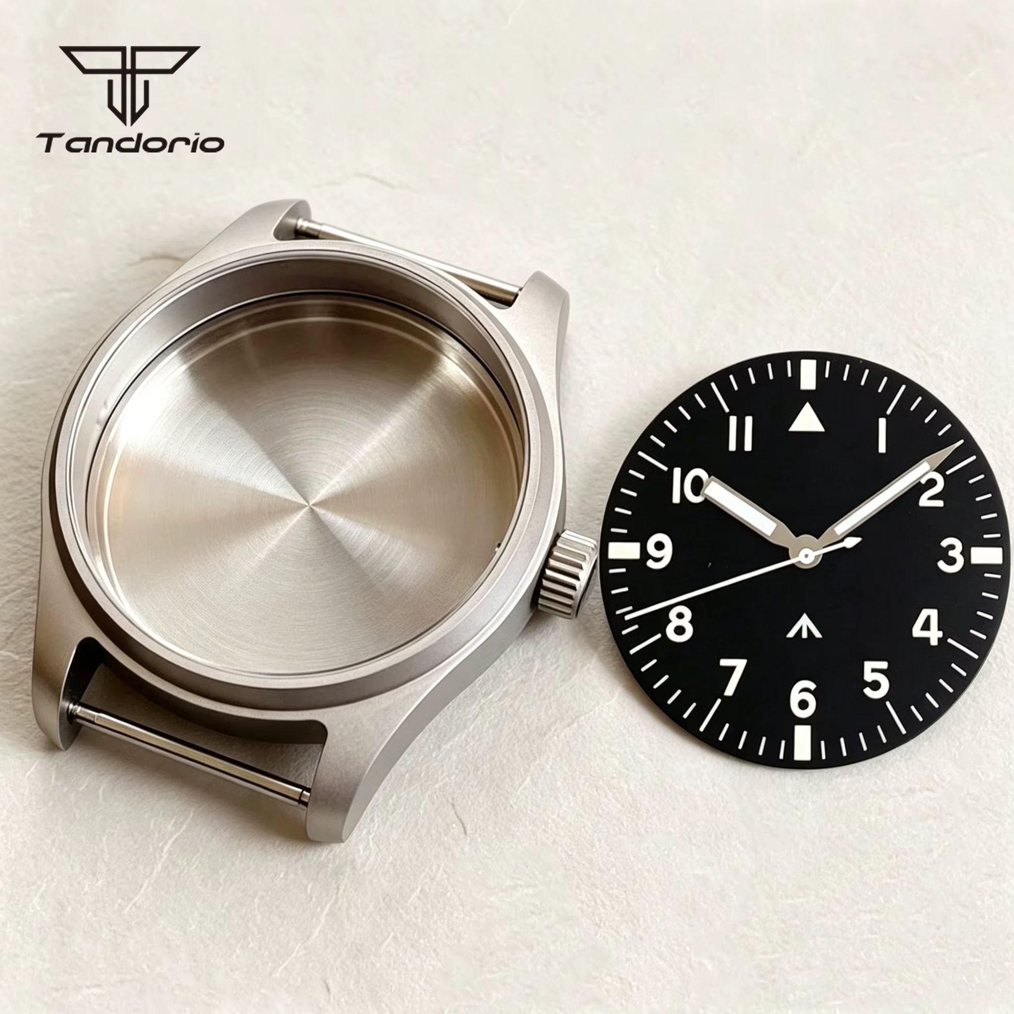 Boîtier de montre anti-allergie en titane de 39mm + cadran noir/bleu de 33.5mm