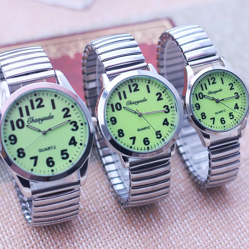 CYD femme homme Couple amoureux visage lumineux numérique qualité montres bracelet élastique en acier inoxydable aiguilles lumineuses montre électronique