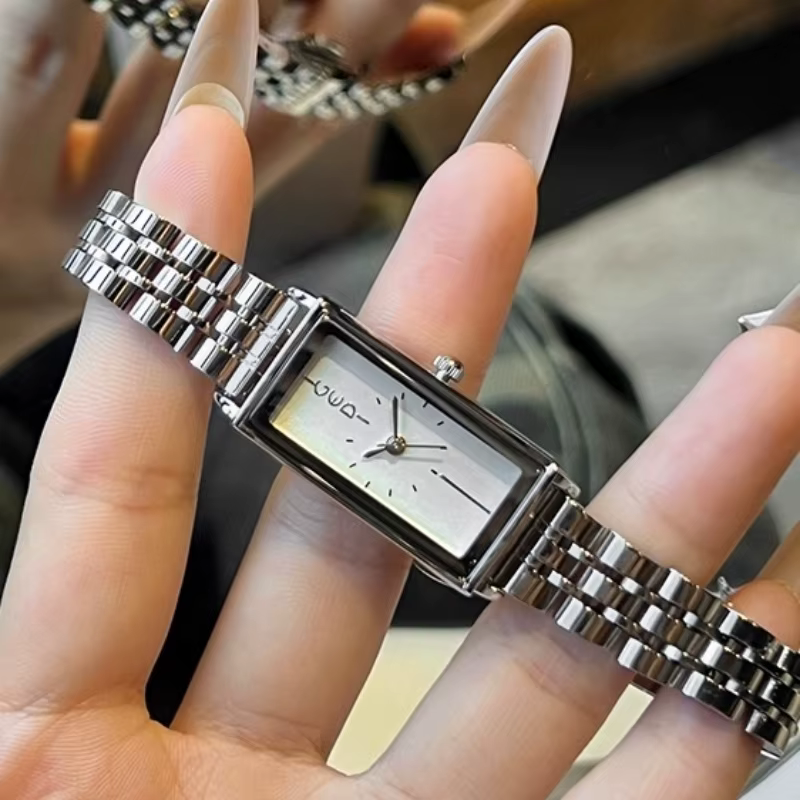 Montre de luxe haut de gamme pour femme