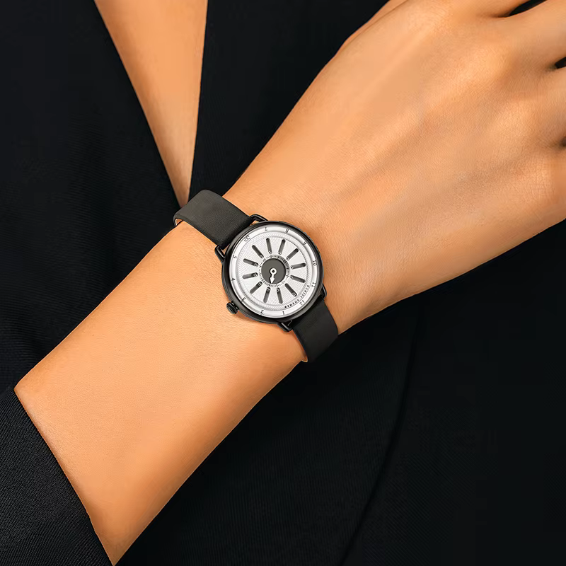 Montre à quartz magnétique 38 mm