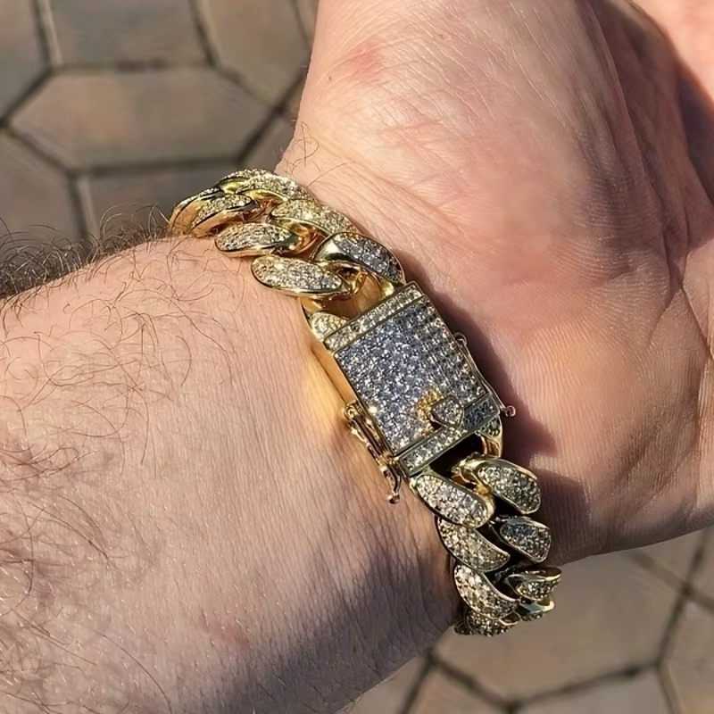 Bracelet de luxe en chaîne à maillons cubains glacés pour hommes