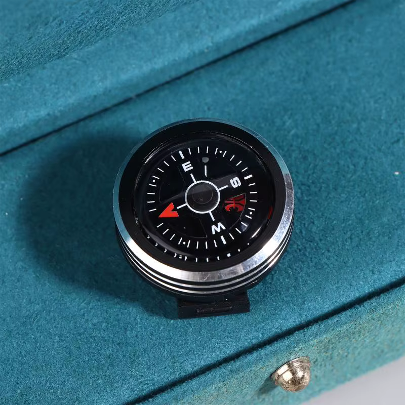 Mini boussole de survie portable pour la randonnée et le camping