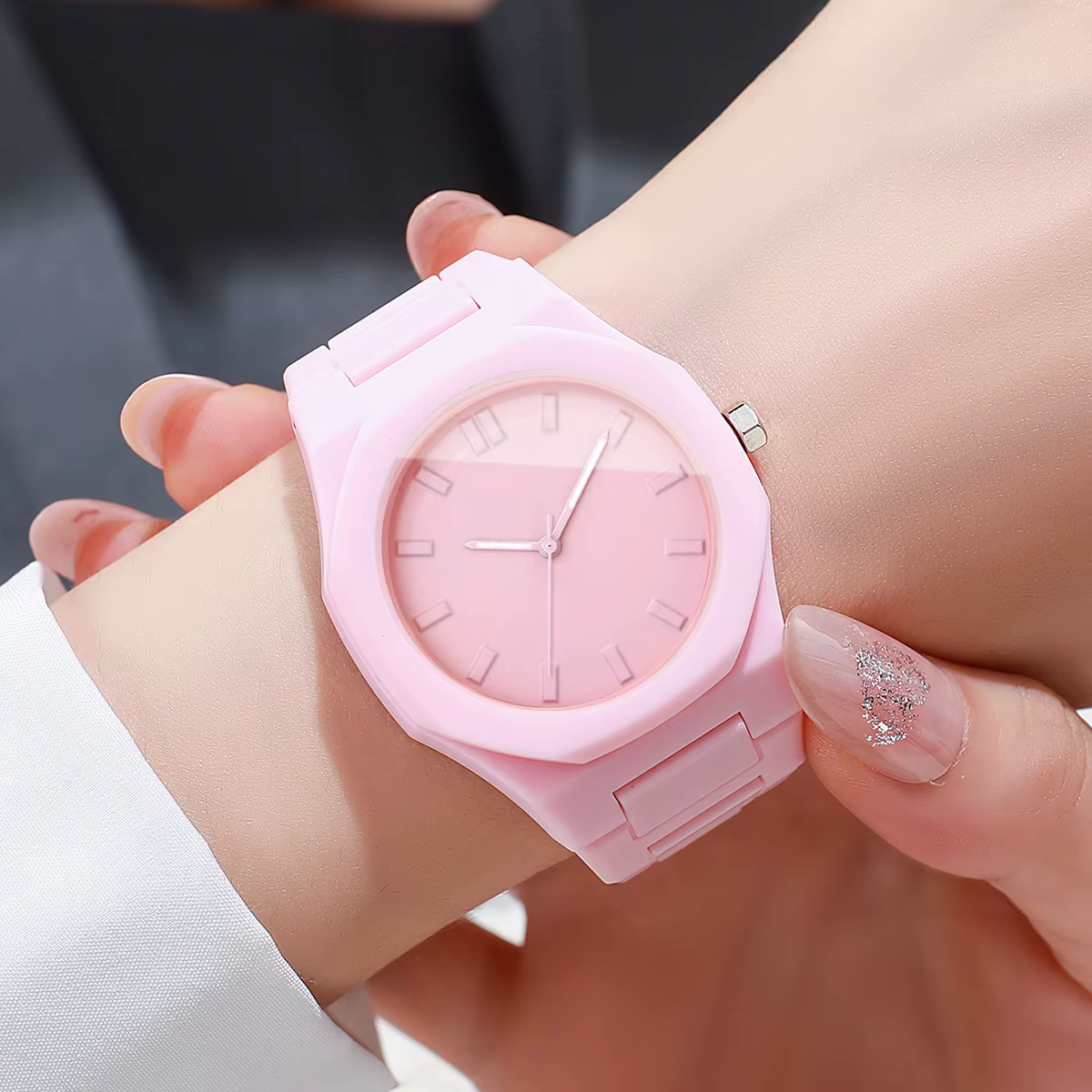 Bracelet en plastique décontracté femmes montre-bracelet à Quartz mode cadran Simple montres