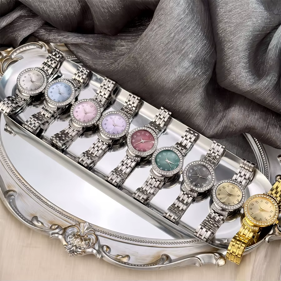 Montre élégante pour femme : cadran surdimensionné, verre convexe incurvé, bracelet en acier inoxydable durable, montre élégante argentée pour femme