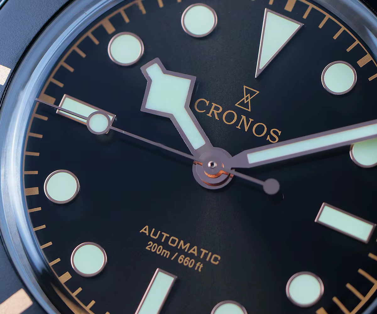 Montre de luxe Cronos pour homme 39 mm