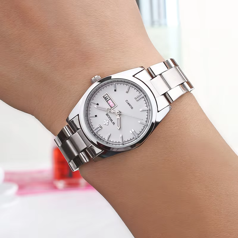 Montre à quartz étanche pour femme