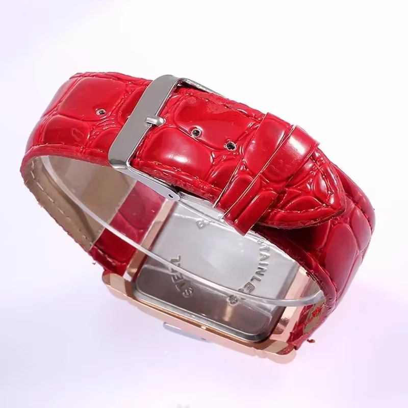 Montre à quartz avec bracelet en cuir pour femme