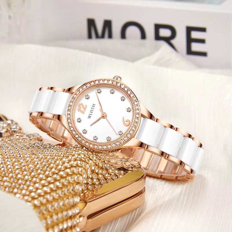 Montre-bracelet en céramique blanche pour femme