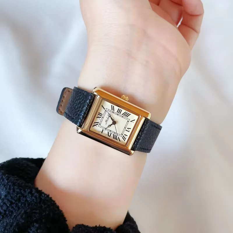 Montre pour femme de luxe Quartz Vintage plaqué or numéro romain H cadran bracelet en cuir