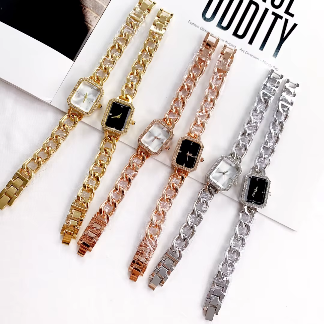 Nouvelle montre pour femme 2023