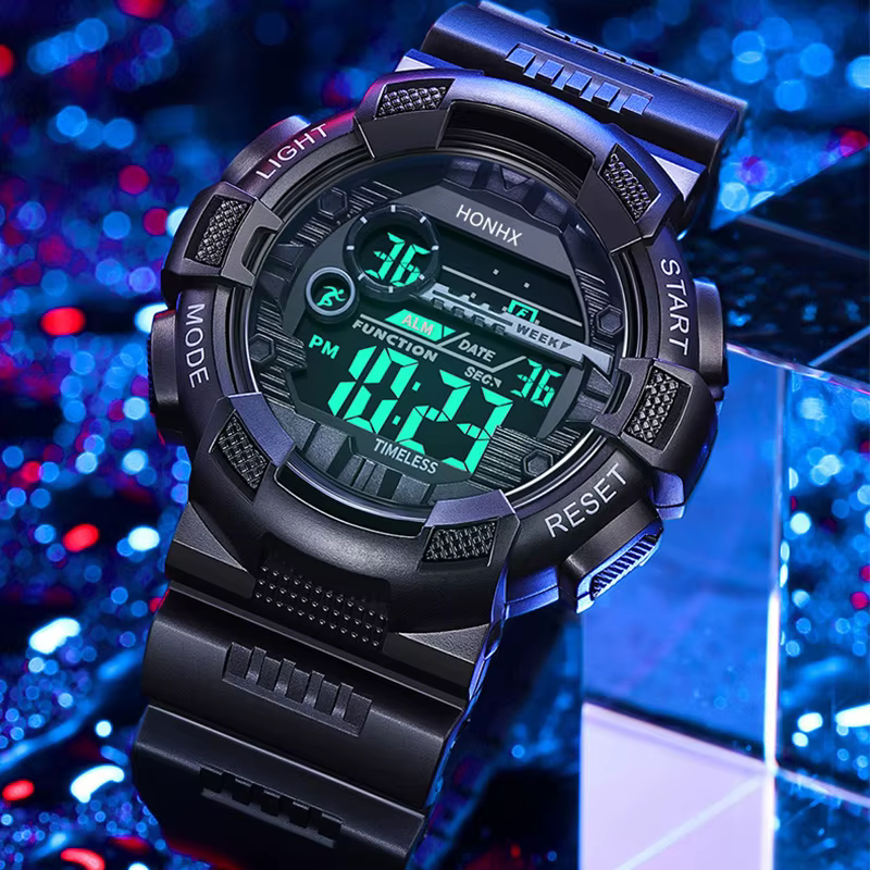 Montre de sport numérique étanche pour homme