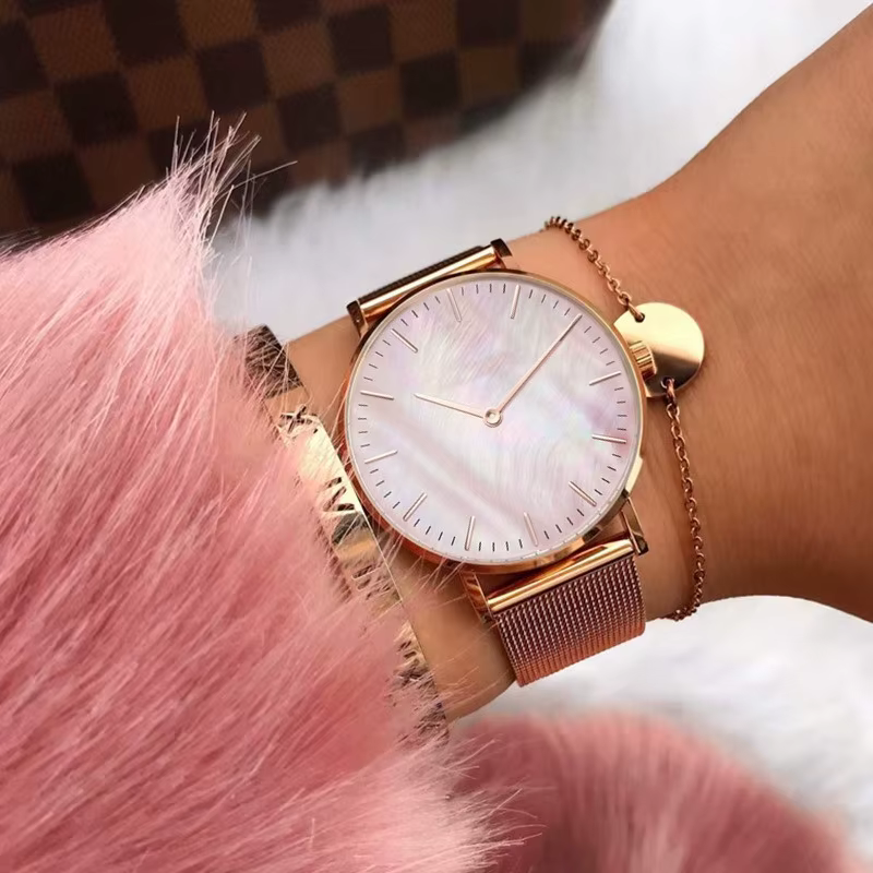 Montres de marque de luxe pour femmes mode alliage analogique dames