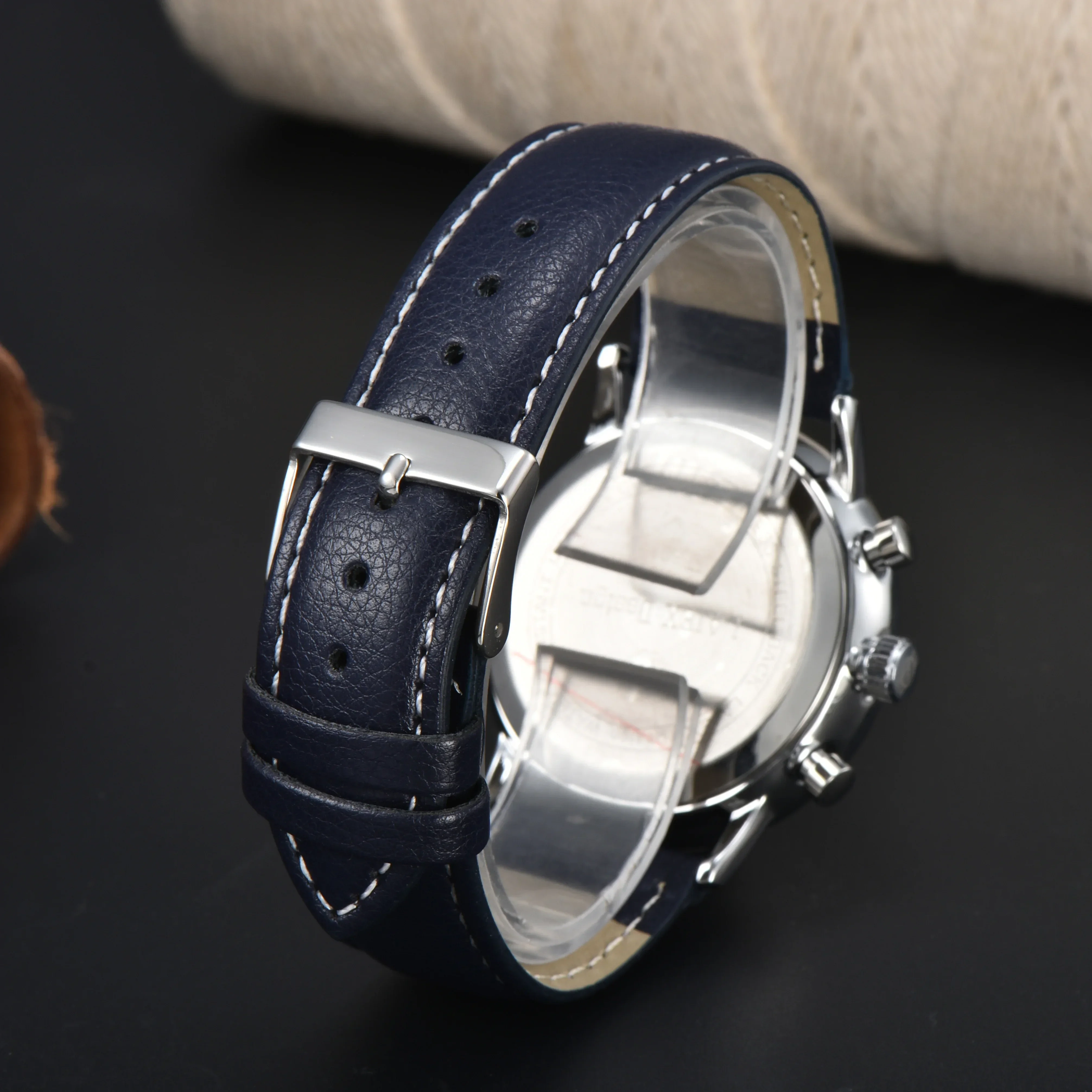 Nouvelle Montre-bracelet à Quartz pour Homme Zeppelin