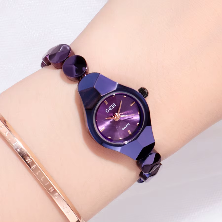 Bleu femmes montre lumière luxe à la mode Bracelet en métal montres