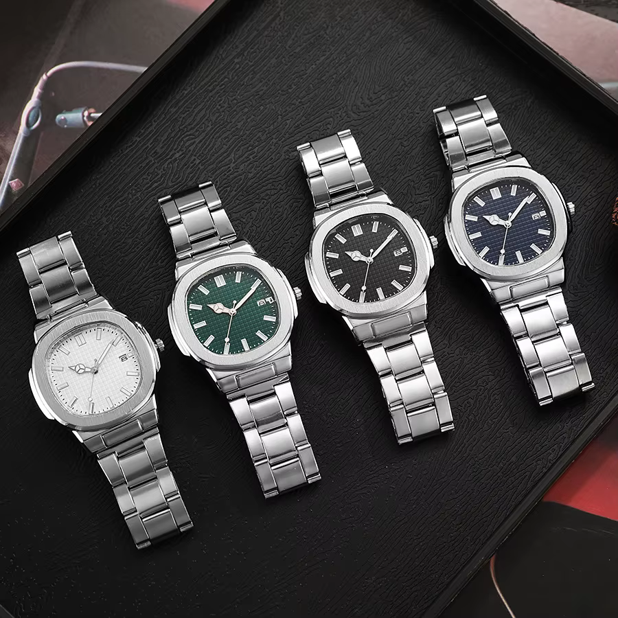 Montre de sport carrée pour hommes