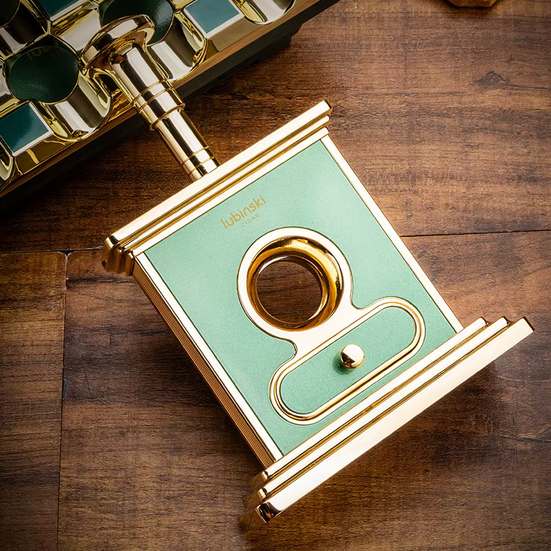 Ensemble d'accessoires pour fumer des cigares, coupe-vent, Jet flamme, briquet tranchant, coupe-cigare de bureau, ciseaux, porte-cigare, cendrier buccal de luxe