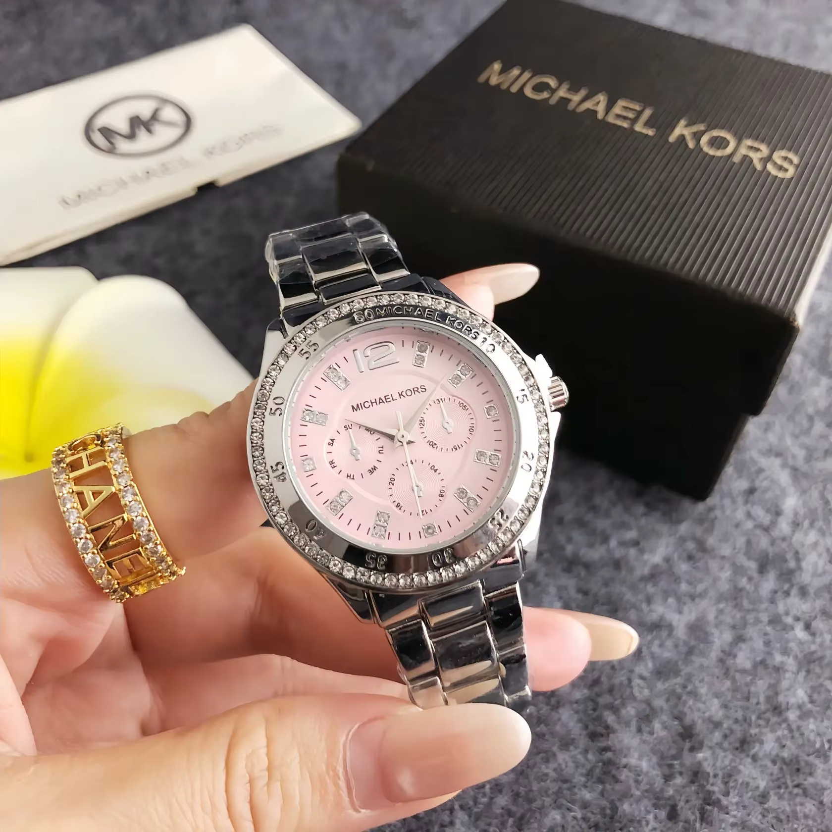 Michael Kors 2026 Sac à main de luxe pour femme, montre-bracelet en alliage haut de gamme, sertie de diamants, style féminin