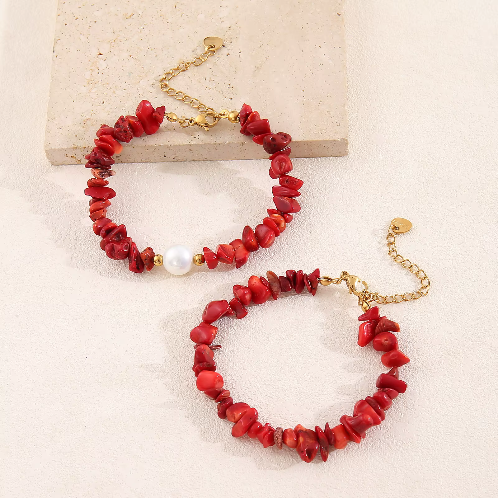 Bracelet pour femme en perles de corail rouge, acier inoxydable, réglable, fait main, plaqué or, bijoux d'amitié pour couple