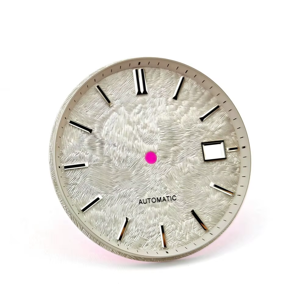 Cadran de montre à motif rose chaud de 33
