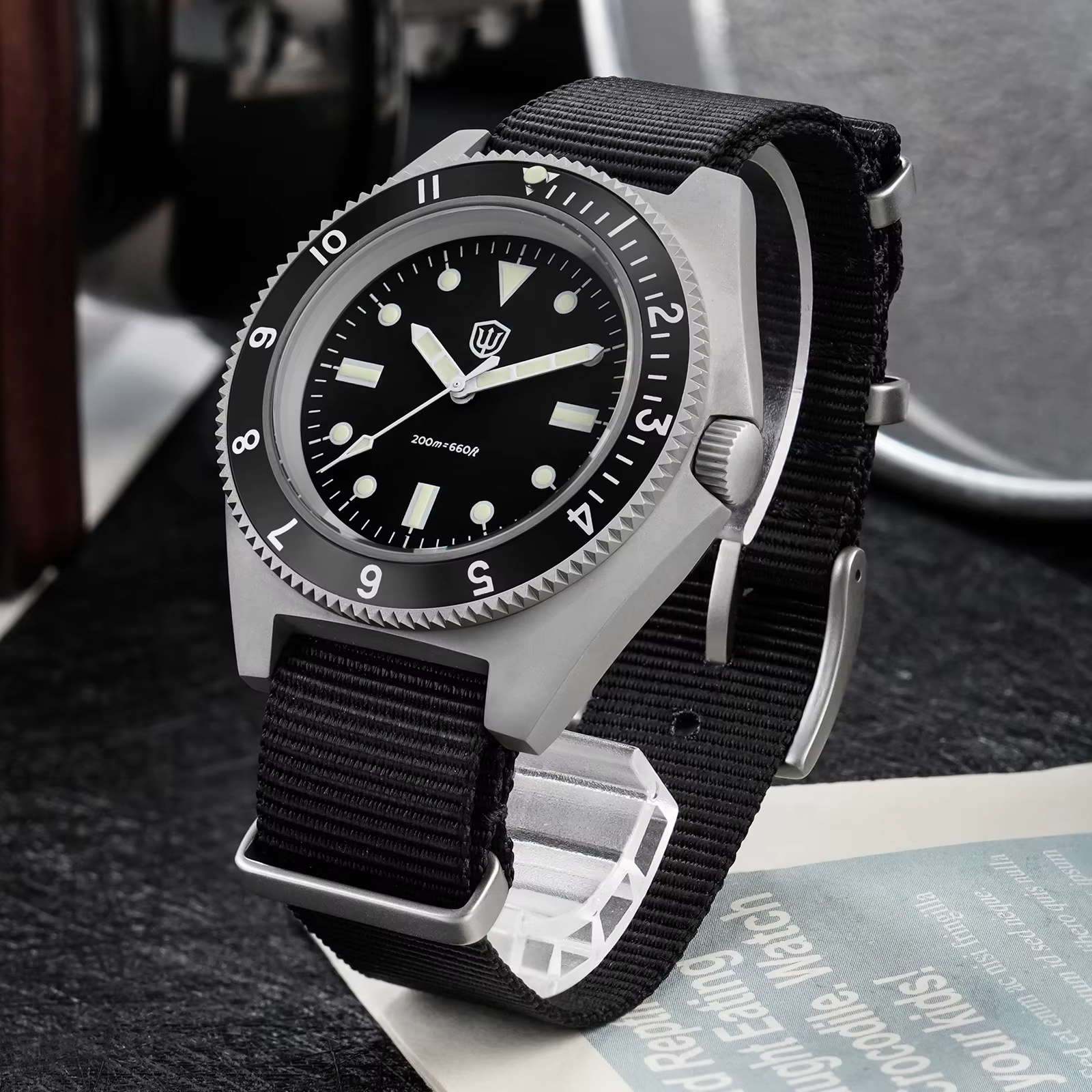 Watchdives WD1972 montre à Quartz VH31 balayage secondes mouvement saphir cristal BGW9 lumineux 20Bar étanche Vintage hommes montres