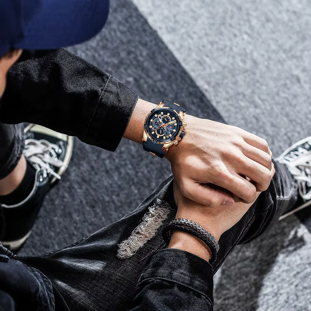 Montre-bracelet de sport à quartz de luxe pour homme