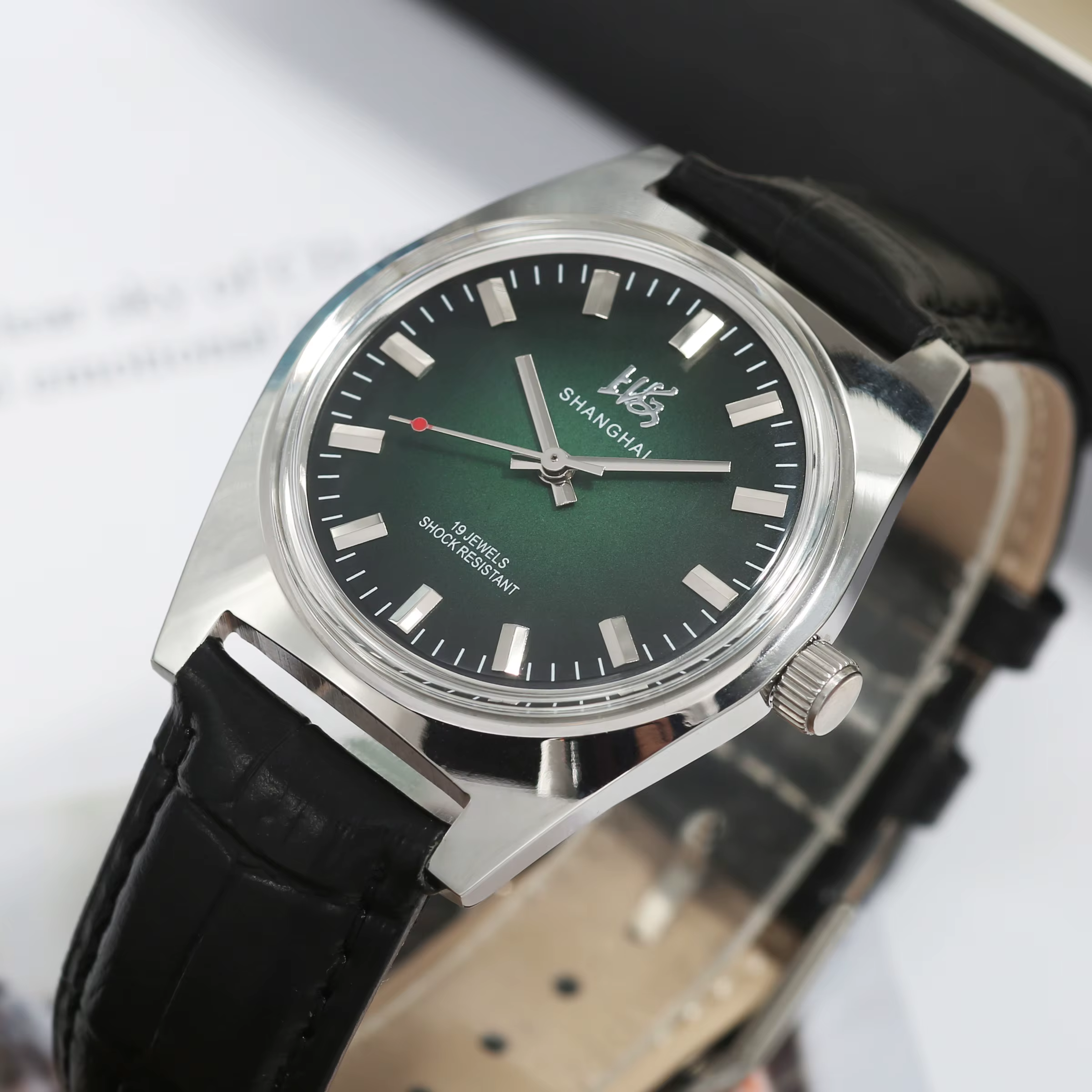 Montre mécanique Shanghai de 36 mm à remontage manuel