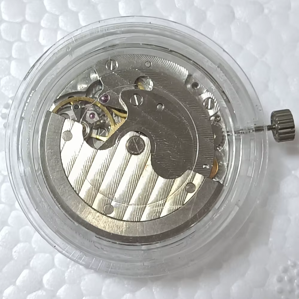 Montre mécanique à mouvement automatique avec petite seconde et fonction de retournement des heures