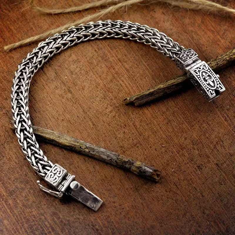 Bracelet à boucle torsadée torsadée tissé à la main pour hommes, chaîne en argent de Style ethnique rétro, bijoux à la mode exquis et élégant
