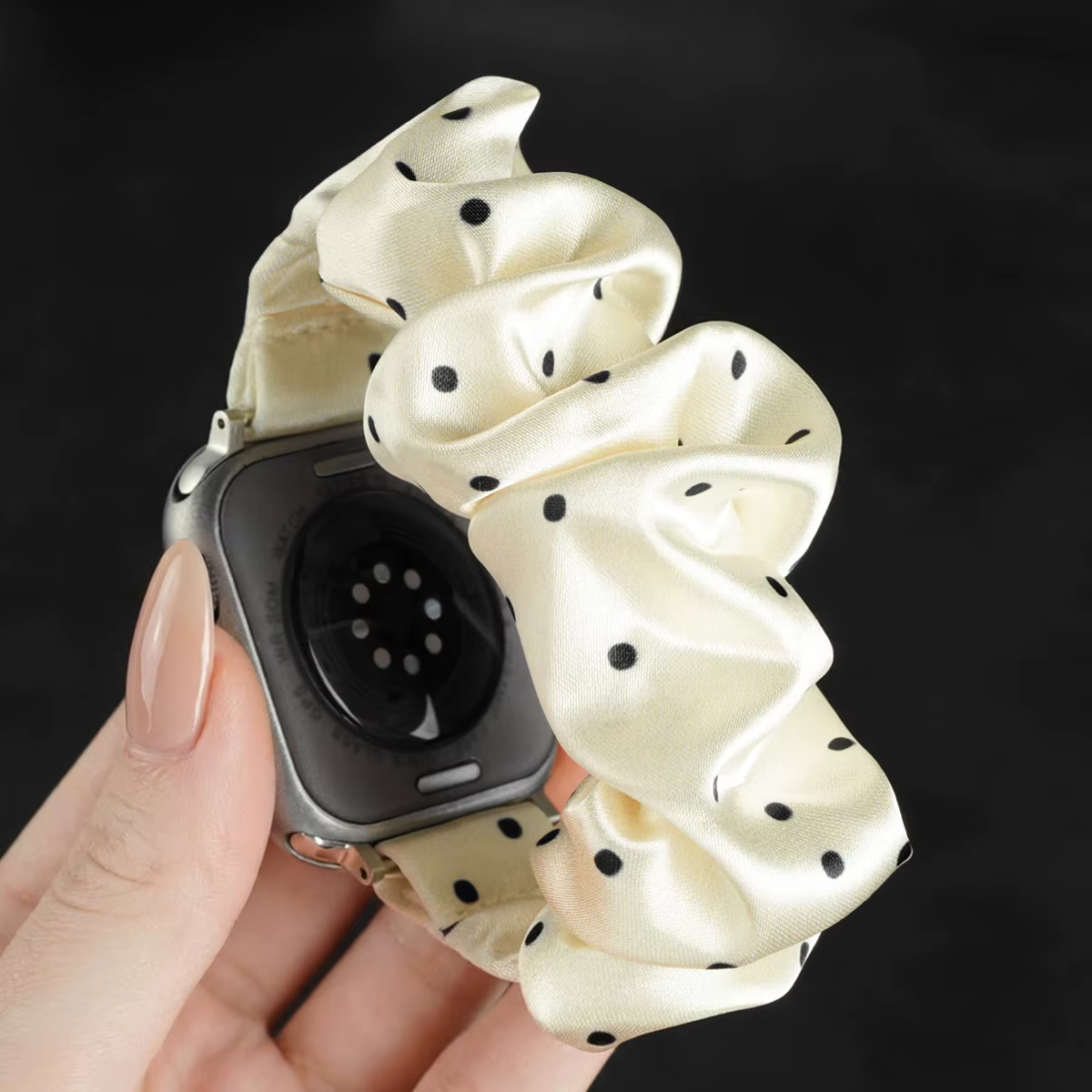 Bracelet élégant en fil style scrunchie pour Apple Watch Series