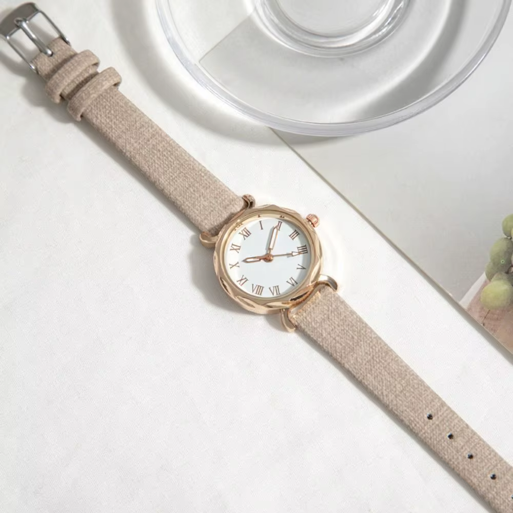 Montre-bracelet élégante pour femmes
