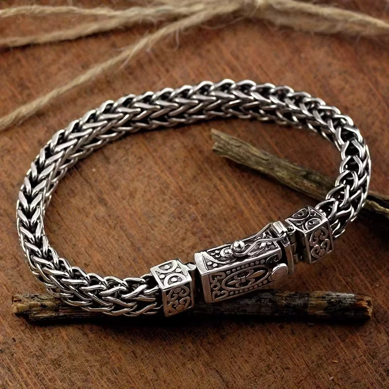Bracelet à boucle torsadée torsadée tissé à la main pour hommes, chaîne en argent de Style ethnique rétro, bijoux à la mode exquis et élégant